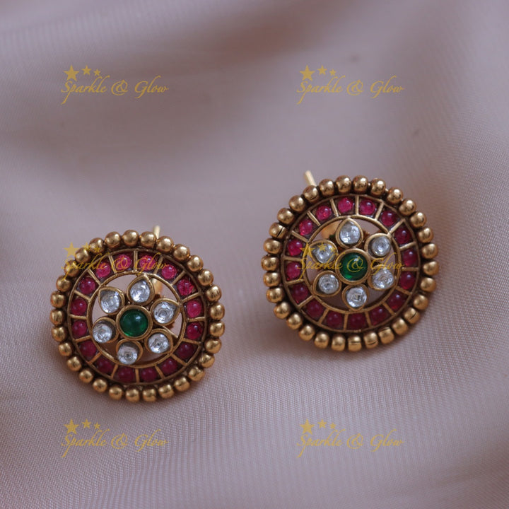 Exquisite Coral Beaded Floral Pendant Necklace - Buy Now