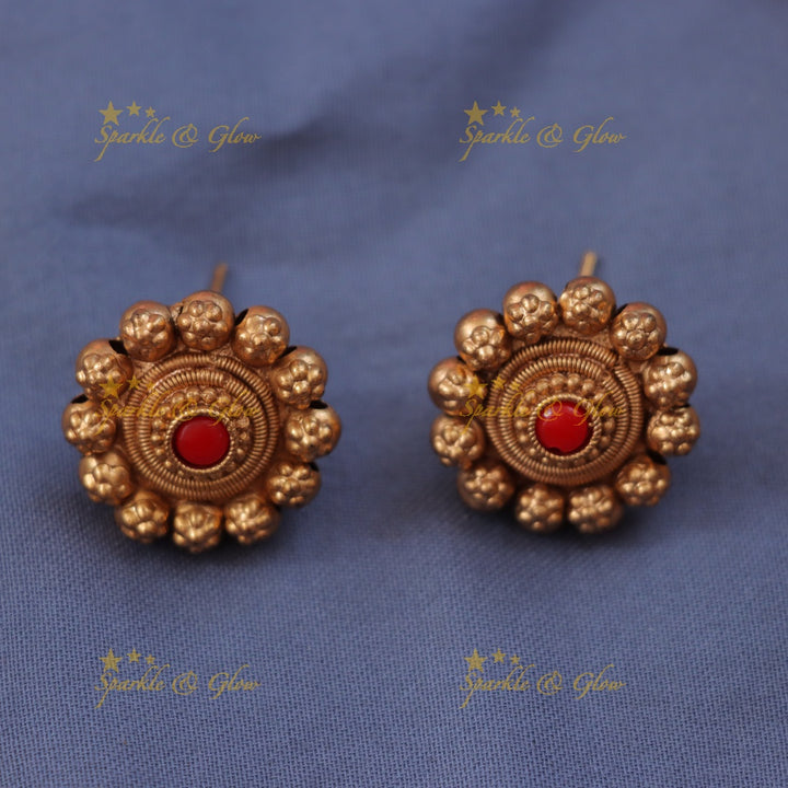 Gold Bead Floral Stone Necklace - Festive Elegance