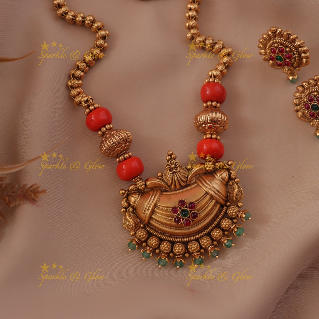 Exquisite Coral & Gold Necklace for Graceful Weddings