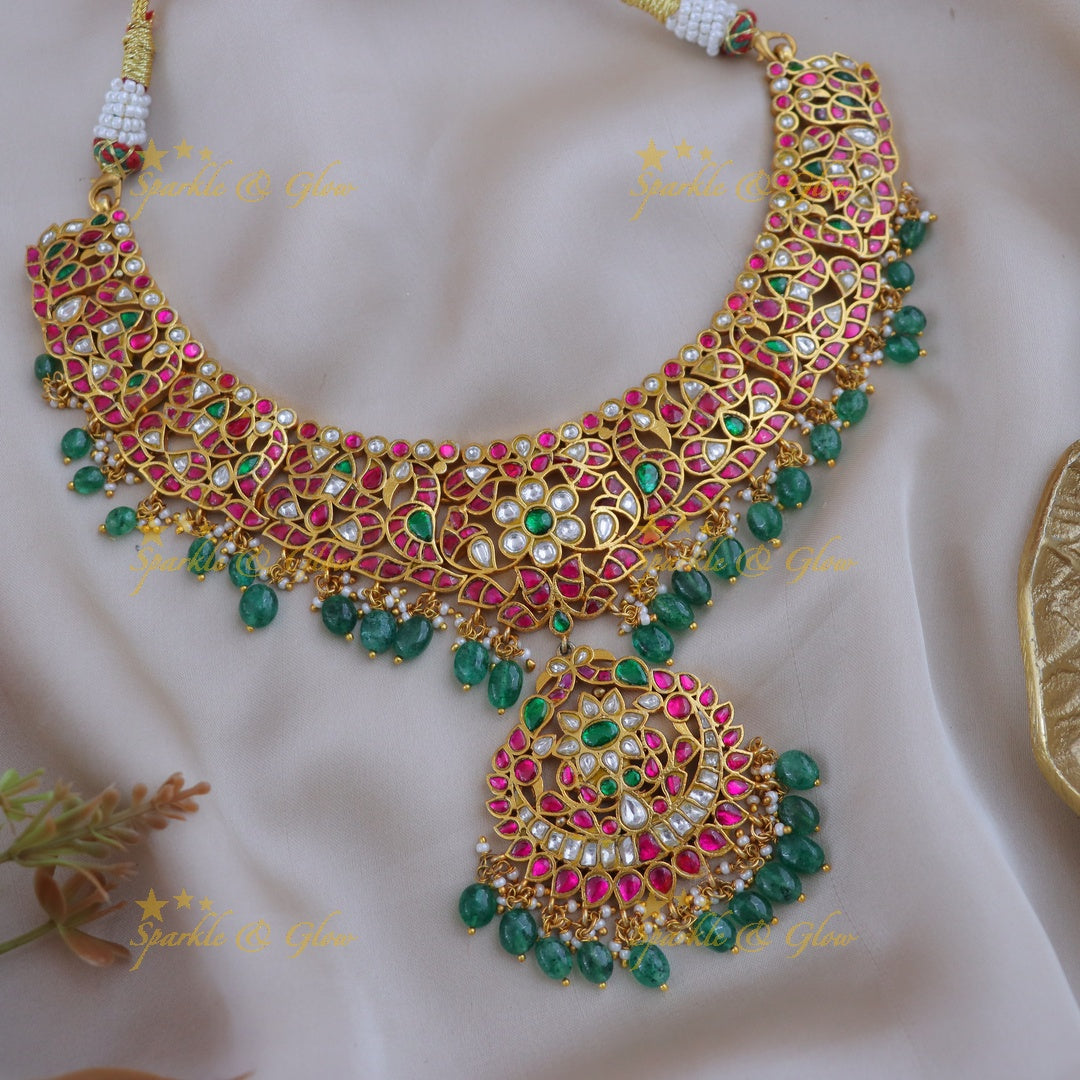 Luxurious Jadau Kundan Necklace - Festive Elegance