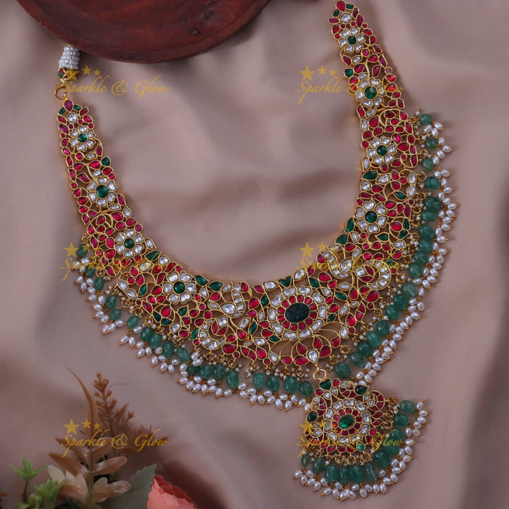 Elegant Jadau Floral Necklace for Festive Celebrations