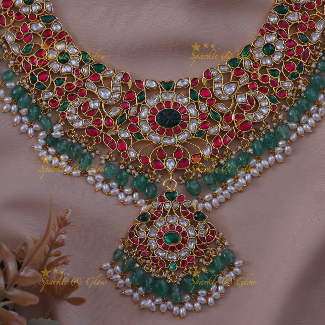 Elegant Jadau Floral Necklace for Festive Celebrations