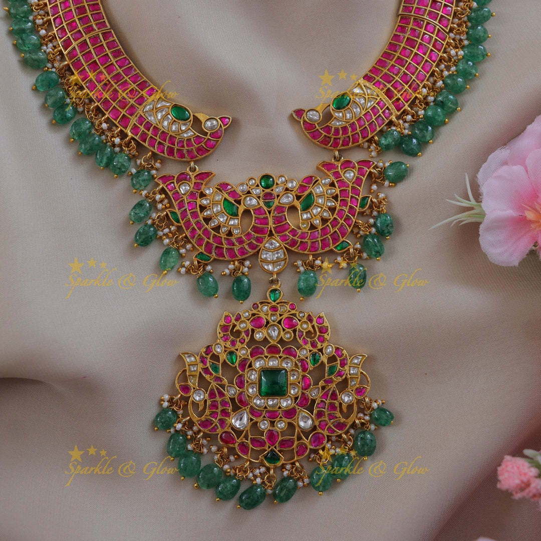 Stunning Jadau Necklace for Festive Elegance
