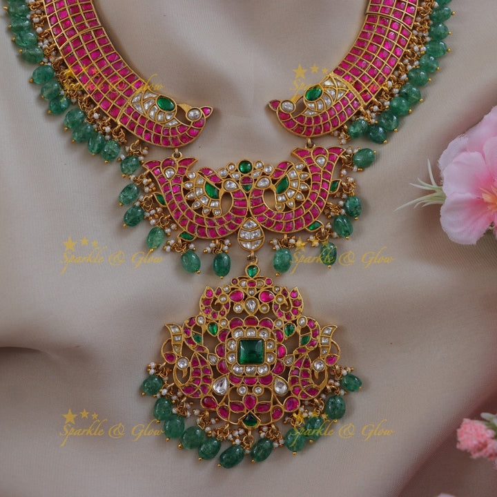Stunning Jadau Necklace for Festive Elegance
