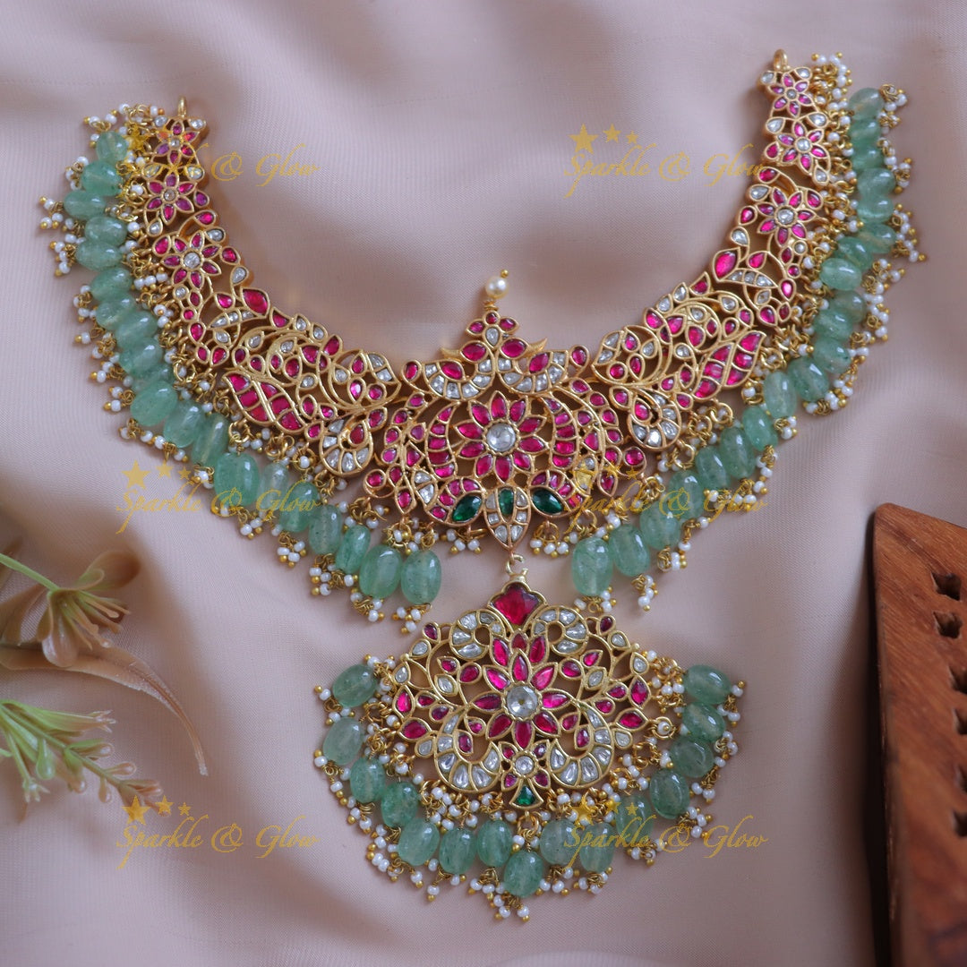 Exquisite Gold Jadau Necklace for Grand Celebrations