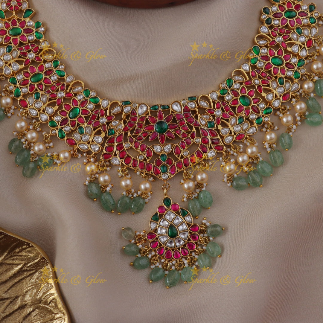 Exquisite Jadau Floral Necklace for Festive Elegance