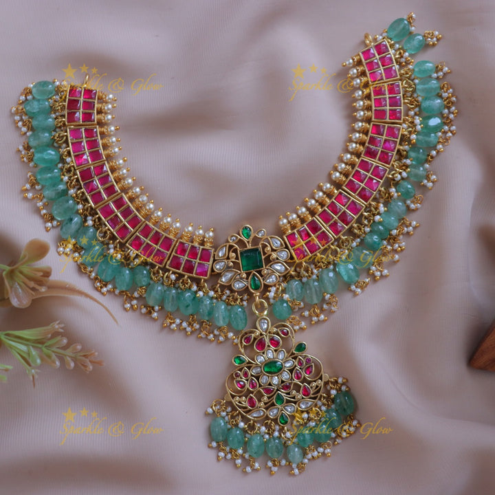 Exquisite Kundan Necklace for Festive Elegance
