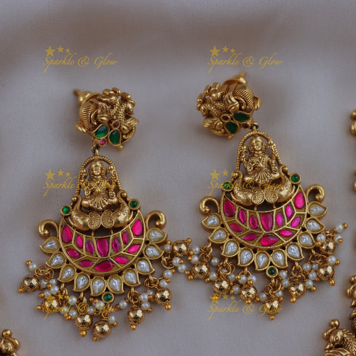 Exquisite Jadau Kundan Lakshmi Necklace Set for Weddings