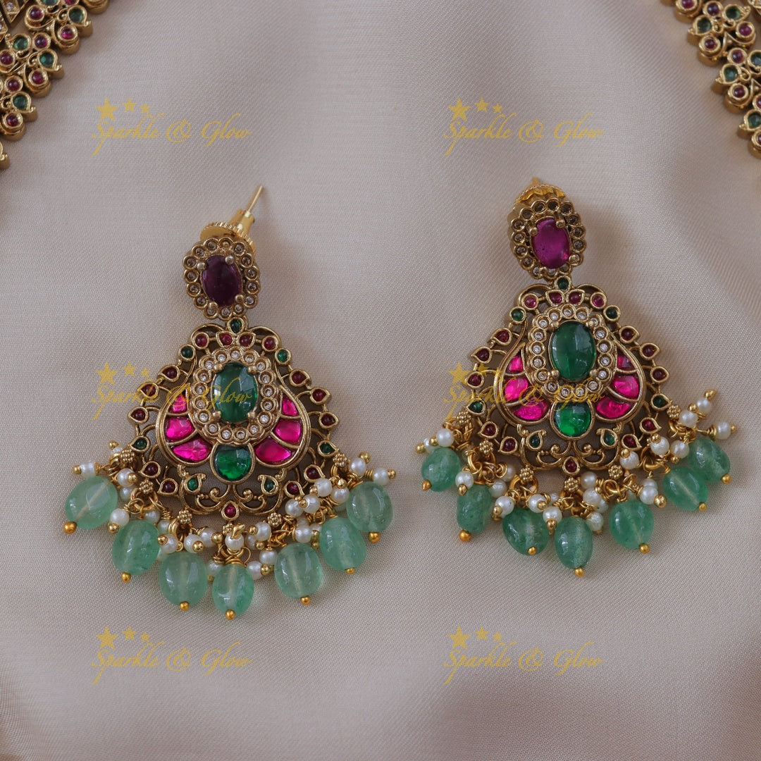 Exquisite Peacock Green Bead Necklace Set Online