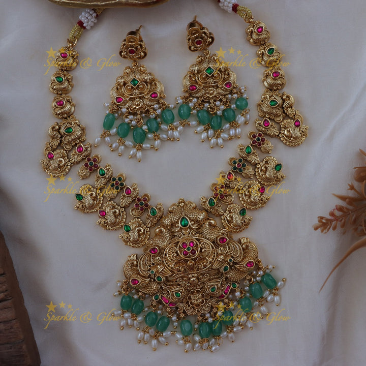 Exquisite Floral Peacock Necklace for Your Perfect Occasion