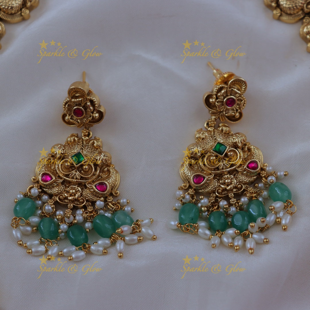 Exquisite Floral Peacock Necklace for Your Perfect Occasion