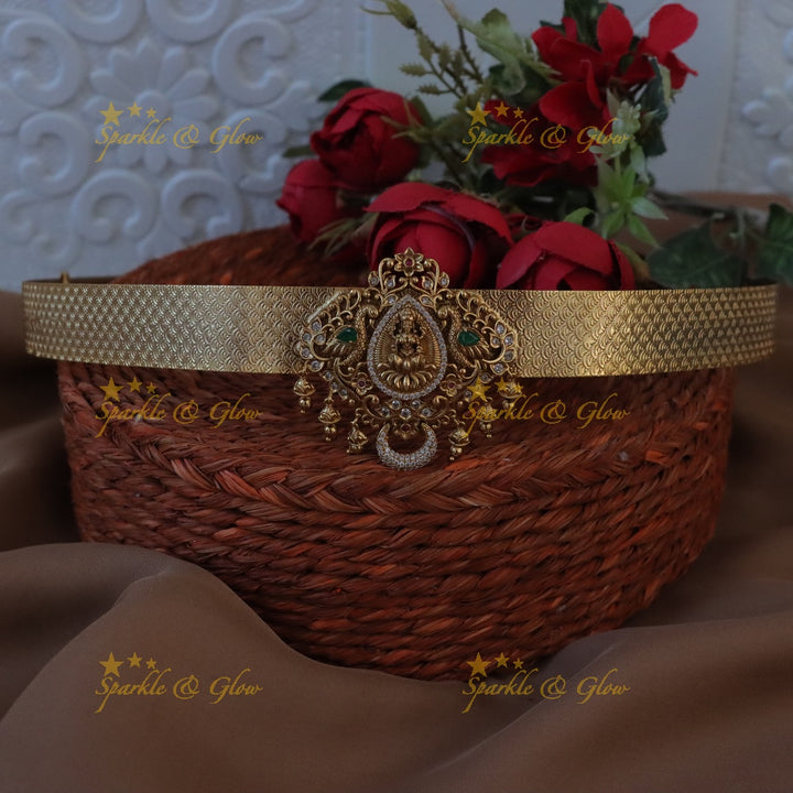 Exquisite Gold Lakshmi Hipbelt for Bridal Splendor