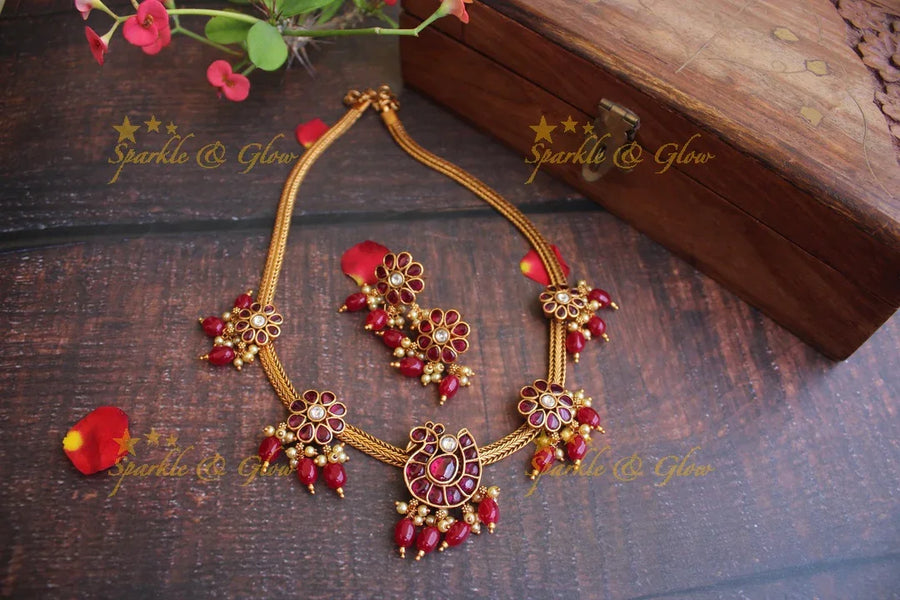 Statement Real Kemp peacock choker or short necklace - Pink Pink Beads - Sparkle and Glow