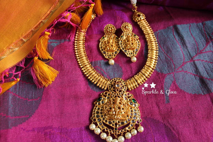 Uncut polki and kemp stones nagas spike necklace - Sparkle and Glow - Back Thread - 