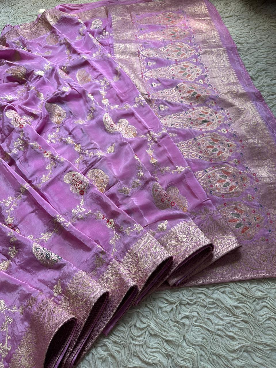Exquisite Chinnon Crepe Silk Saree – Latest Collection