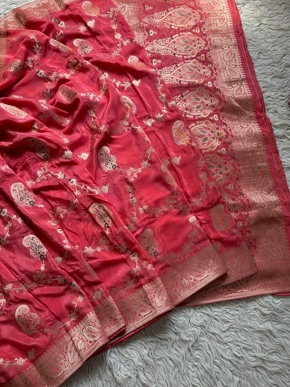 Exquisite Chinnon Crepe Silk Saree – Latest Collection