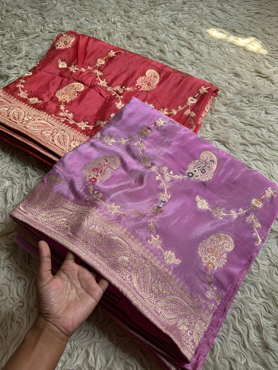 Exquisite Chinnon Crepe Silk Saree – Latest Collection