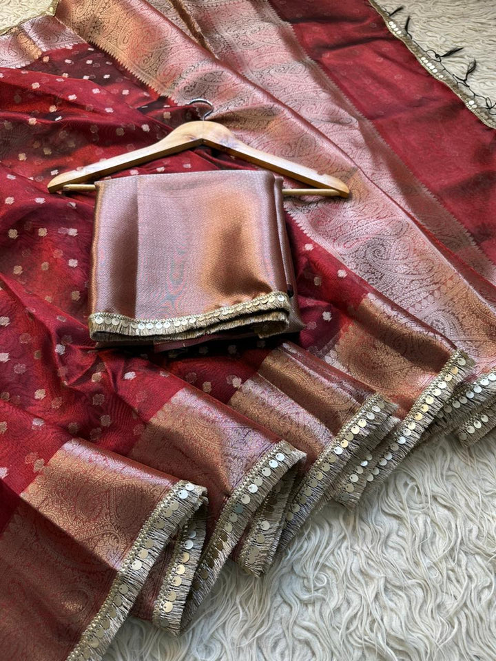 Exquisite Banarasi Saree for Festive Elegance