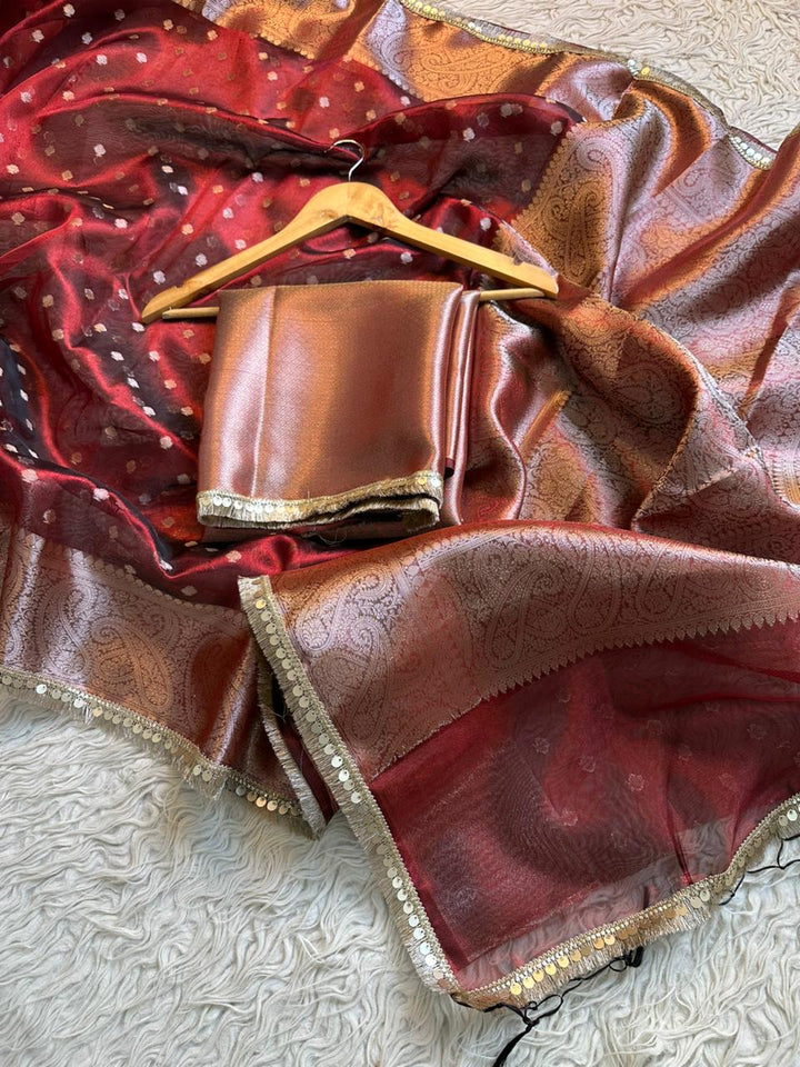 Exquisite Banarasi Saree for Festive Elegance