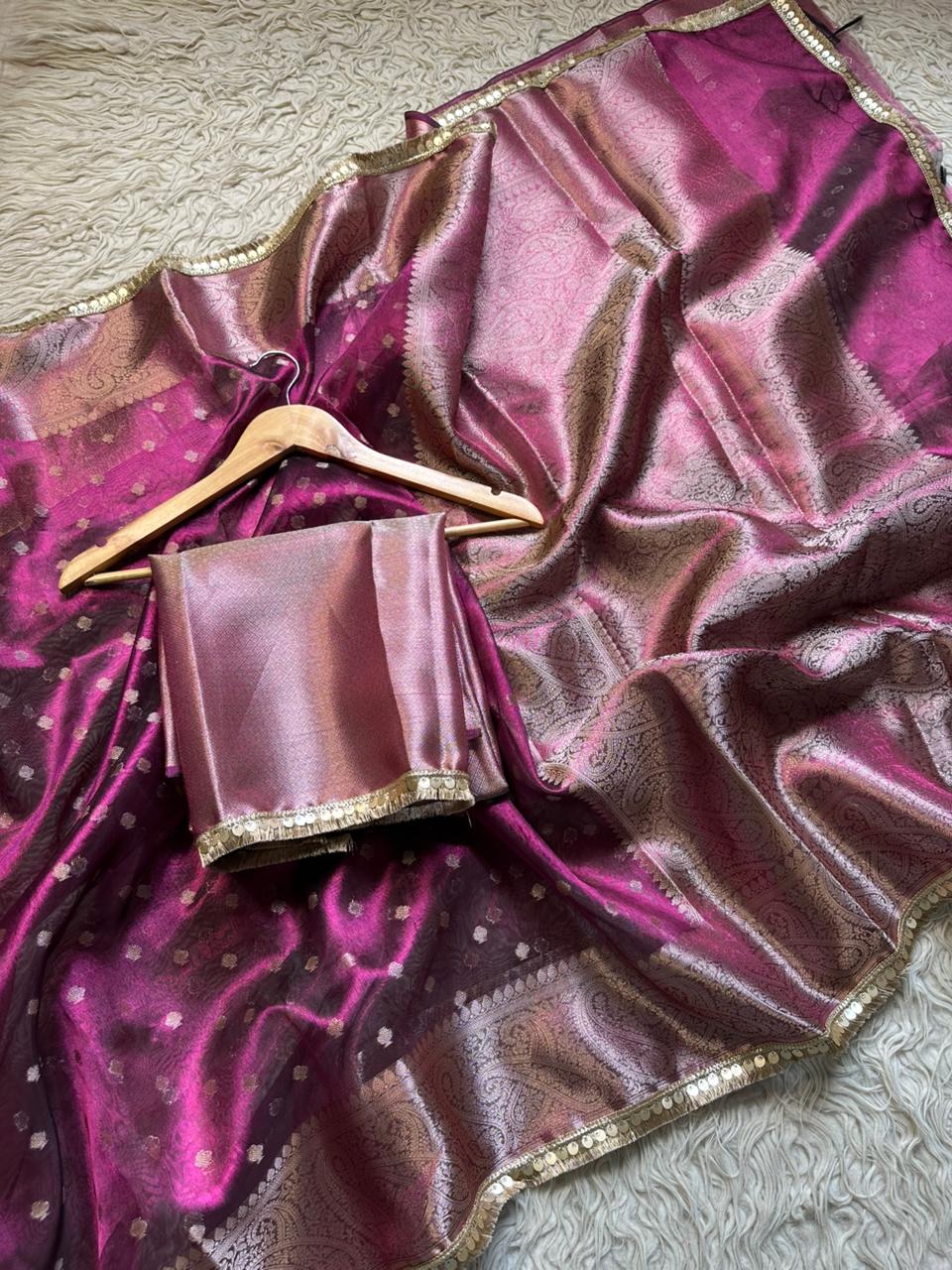 Exquisite Banarasi Saree for Festive Elegance