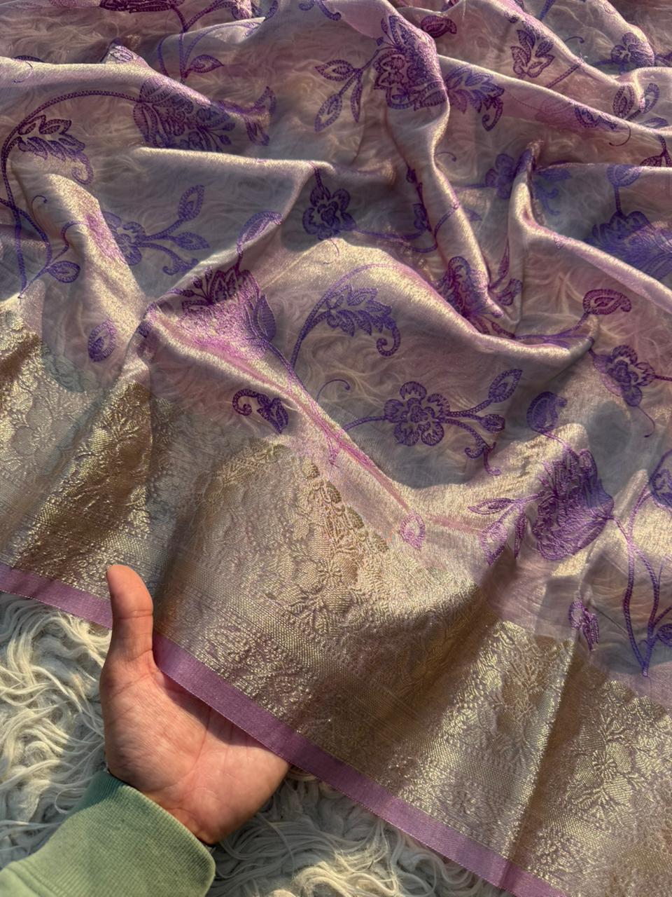 Elegant Premium Tissue Banarasi Saree for Special Occasions