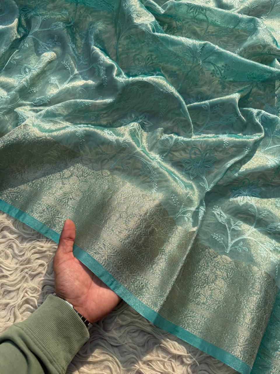 Elegant Premium Tissue Banarasi Saree for Special Occasions