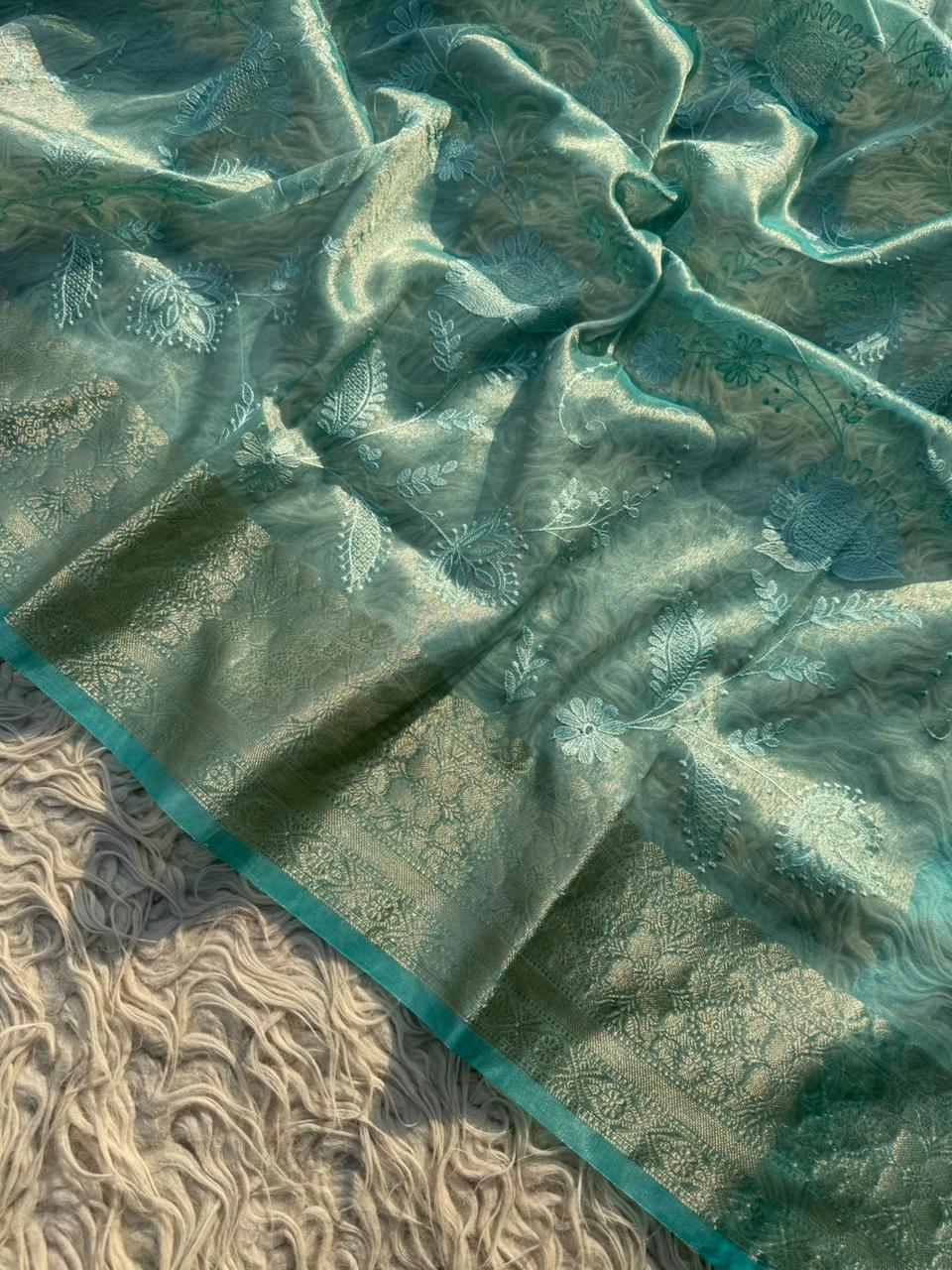 Exquisite Banarasi Silk Saree for Festive Elegance