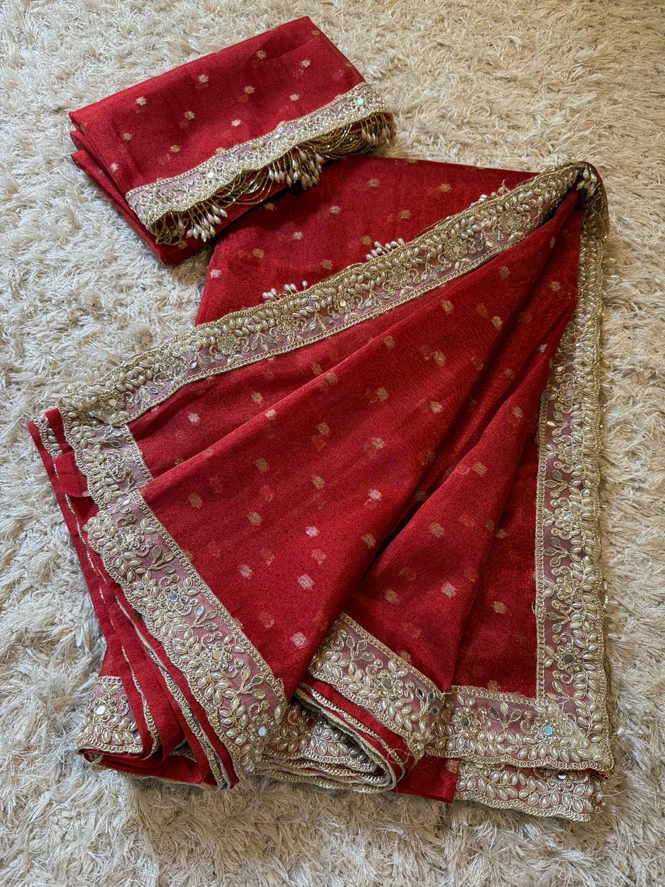 Elegant Booti Weave Tissue Sarees for Every Celebration