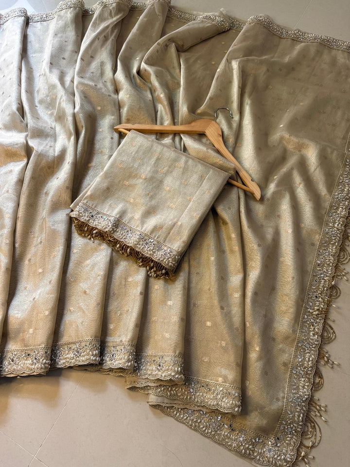 Elegant Booti Weave Tissue Sarees for Every Celebration