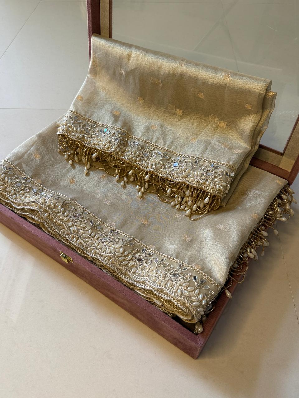 Elegant Booti Weave Tissue Sarees for Every Celebration
