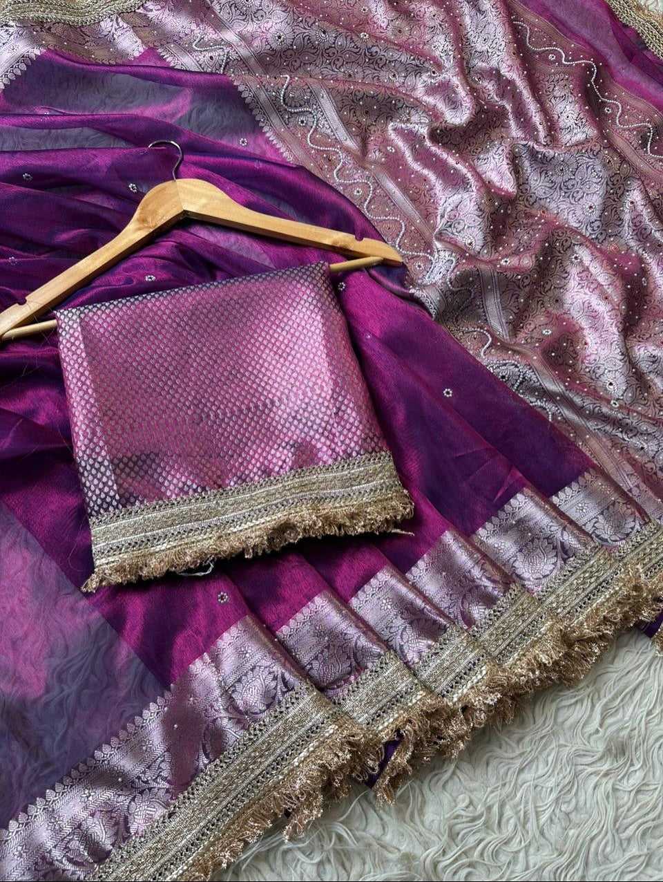 Exquisite Banarasi Tissue Silk Saree for Weddings