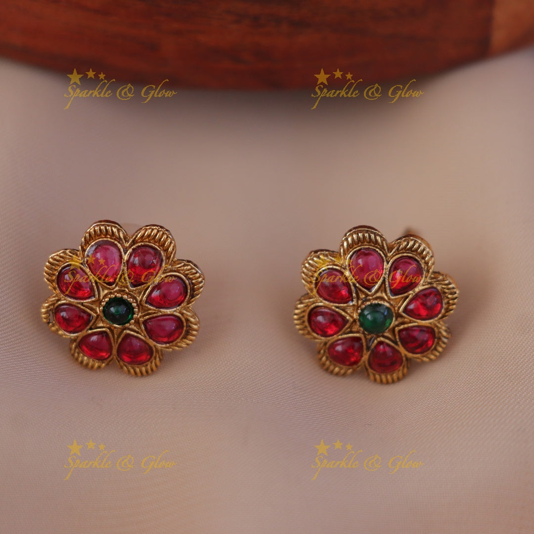 Elegant Gold Floral Necklace Set for Every Occasion