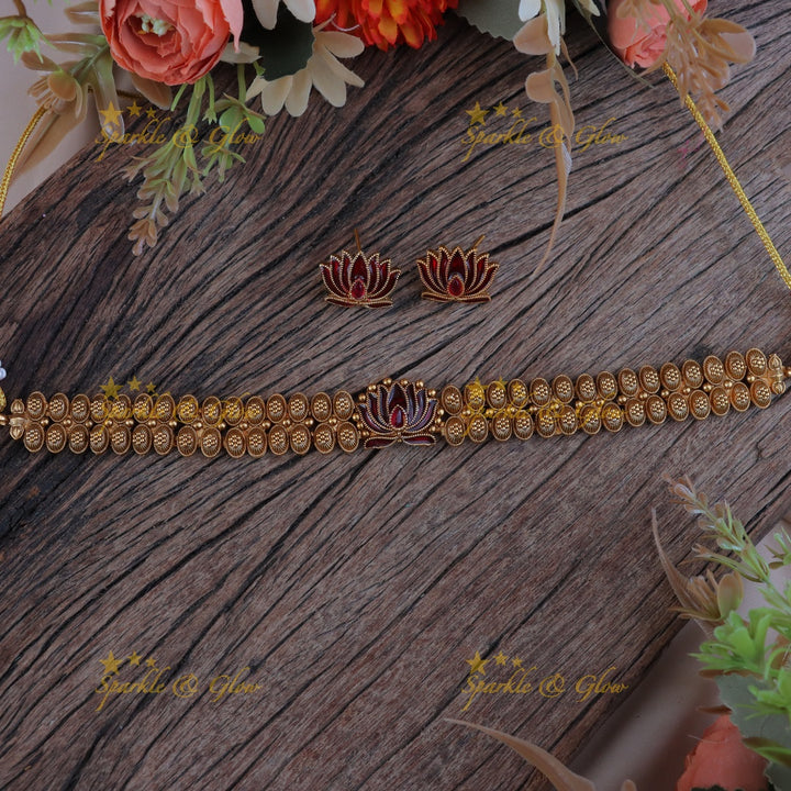 Elegant Lotus Gold Necklace for Festive Elegance
