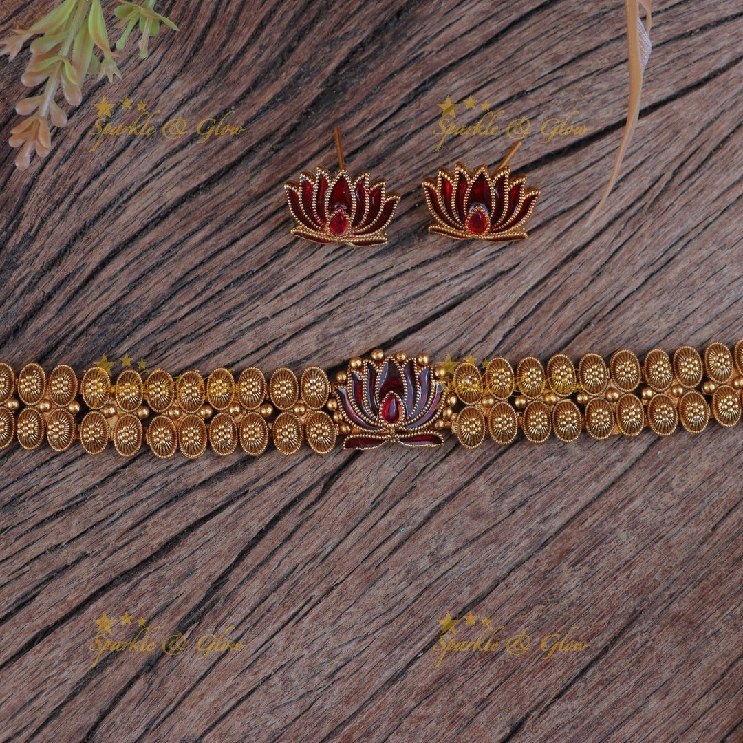 Elegant Lotus Gold Necklace for Festive Elegance