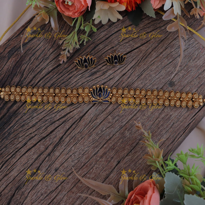 Elegant Lotus Gold Necklace for Festive Elegance