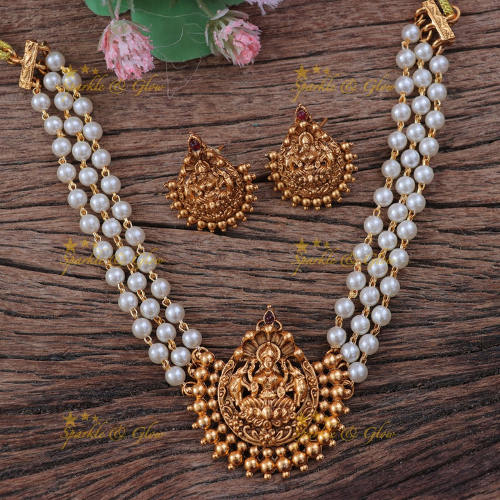 Luxurious Lakshmi Necklace for Festive Glamour