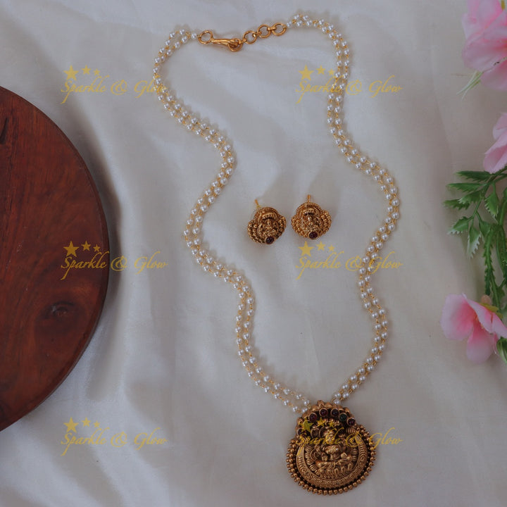 Exquisite Lakshmi Pearl Necklace for Festive Elegance