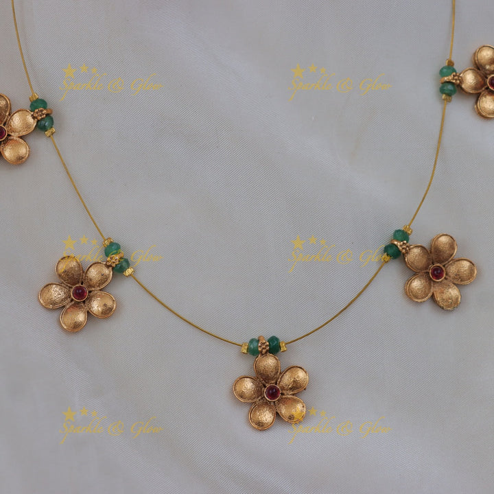 Exquisite Floral Gold Invisible Necklace - Festive Sparkle