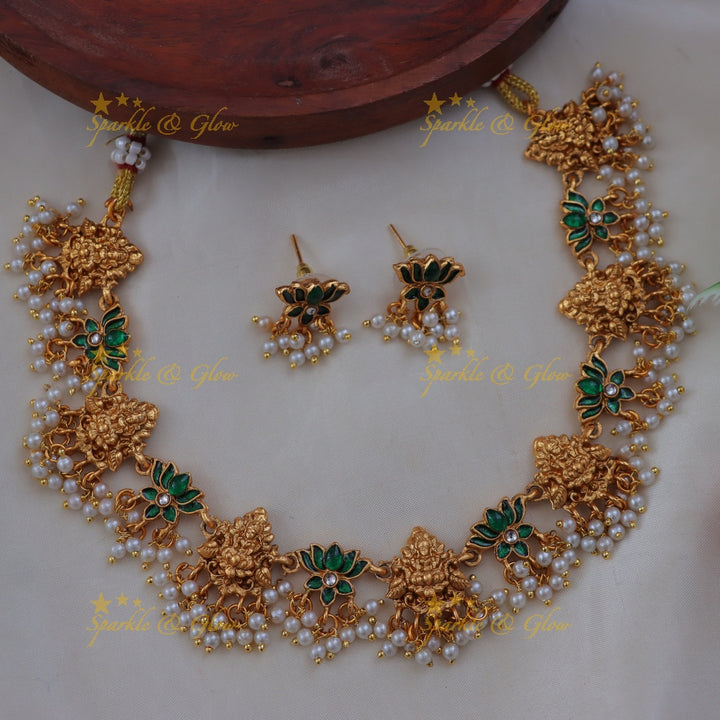 Lotus Short Necklace Set for Graceful Wedding Look
