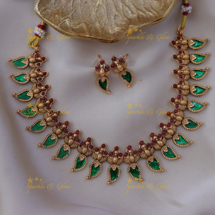Exquisite Mango Peacock Necklace for Festive Elegance