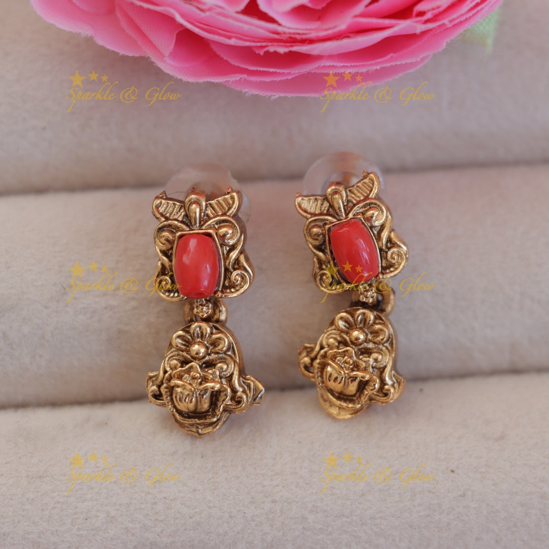 Enchanting Gold-Plated Necklace with Vibrant Orange Beads