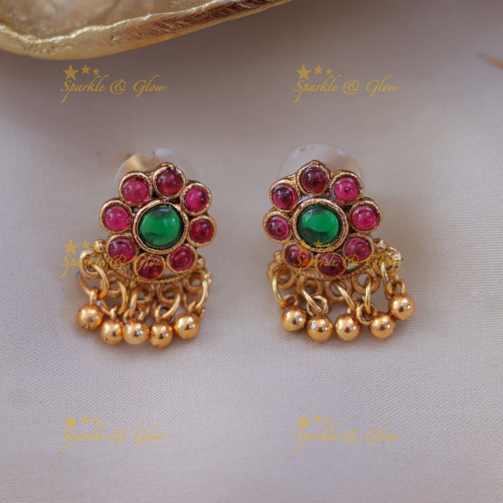 Luxurious Gold Floral Wedding Necklace | Sparkle & Glow