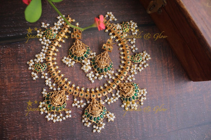Royal Kemp stones lakshmi gutta pusalu - Kemp - Sparkle and Glow - Green - Back Thread