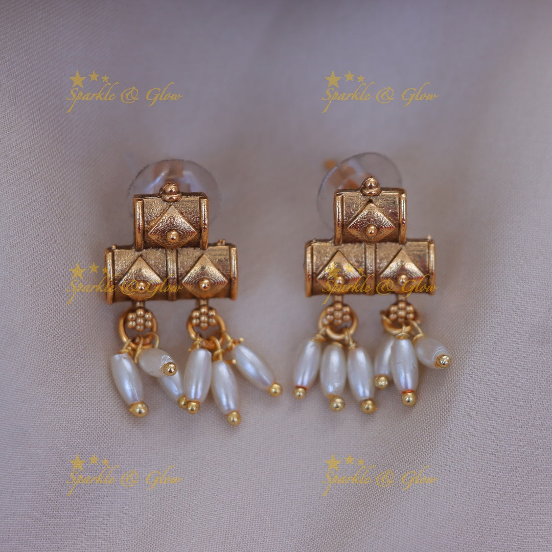 Gold Rice Beads Necklace for Festive Elegance