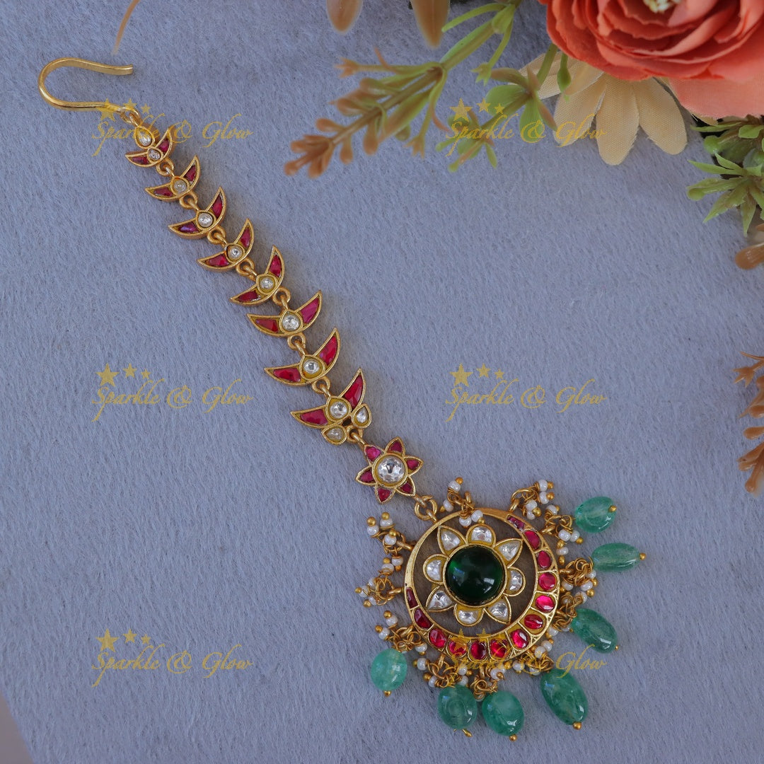 Exquisite Gold Jadau Maangtikka for Your Special Day