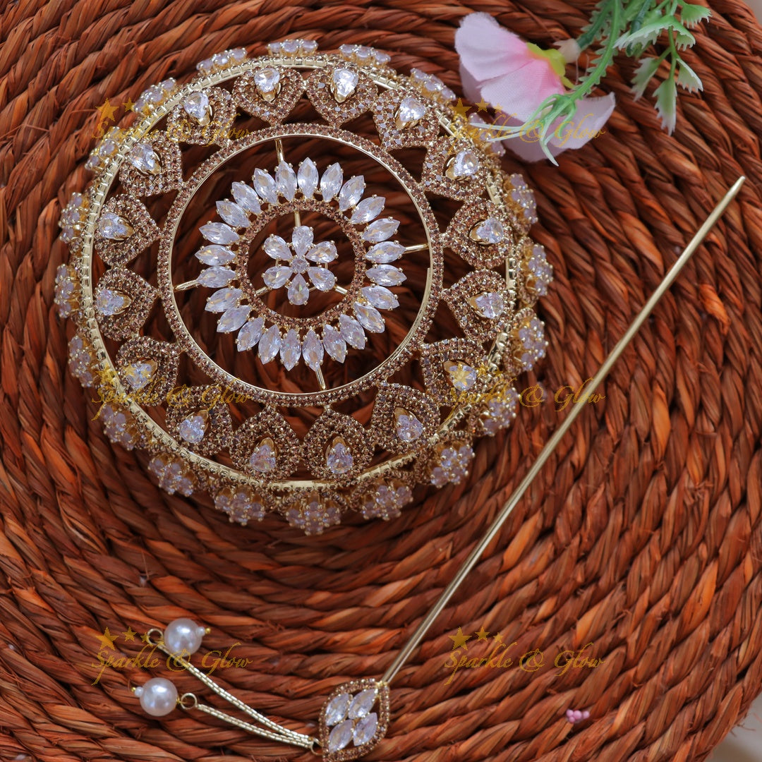 Exquisite Gold Bridal Hair Bun for Weddings