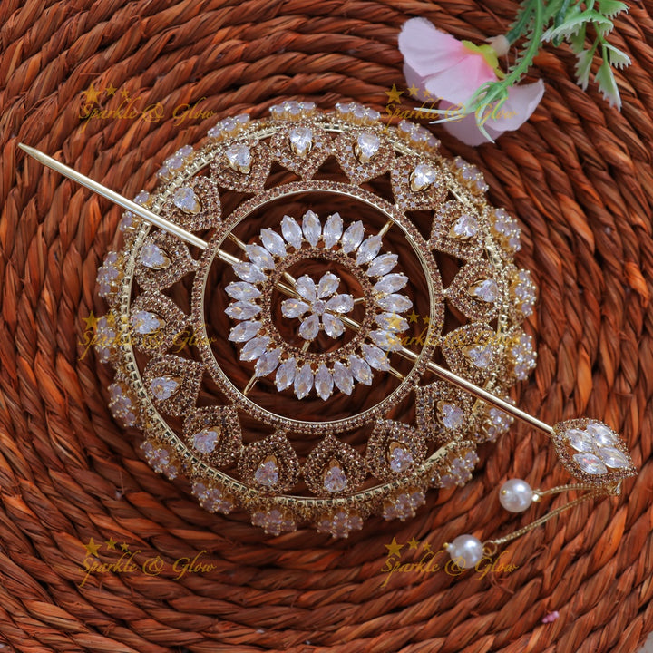 Exquisite Gold Bridal Hair Bun for Weddings