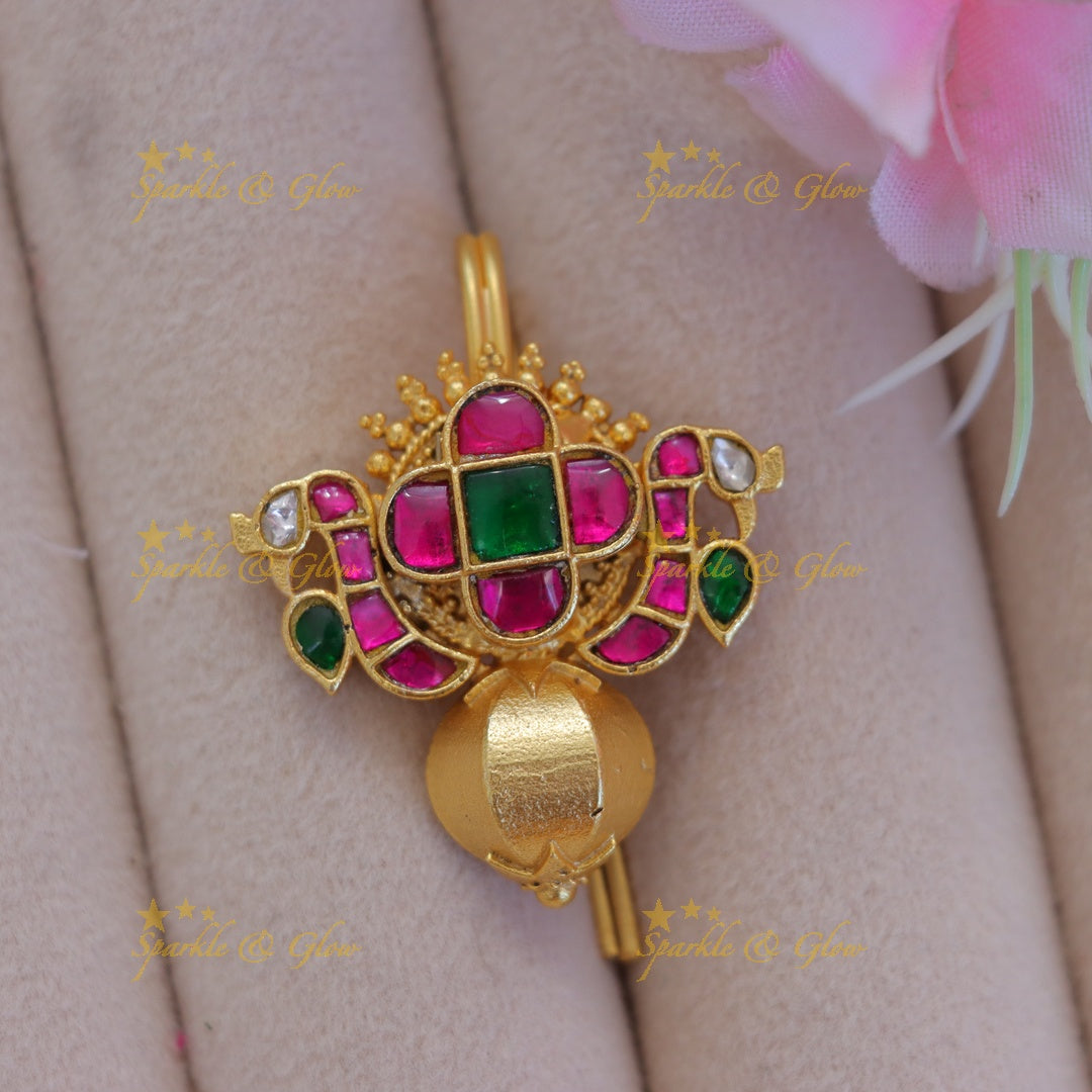 Exquisite Gold Peacock Hairpin - Perfect Festive Accessory