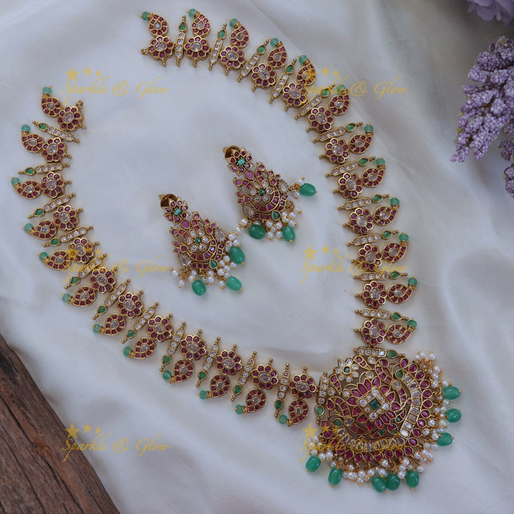 Exquisite Floral Mango Necklace with Green Beads
