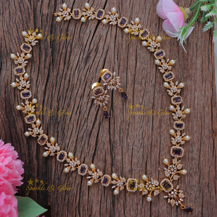 Exquisite Floral Pearl Necklace for Festive Glamour